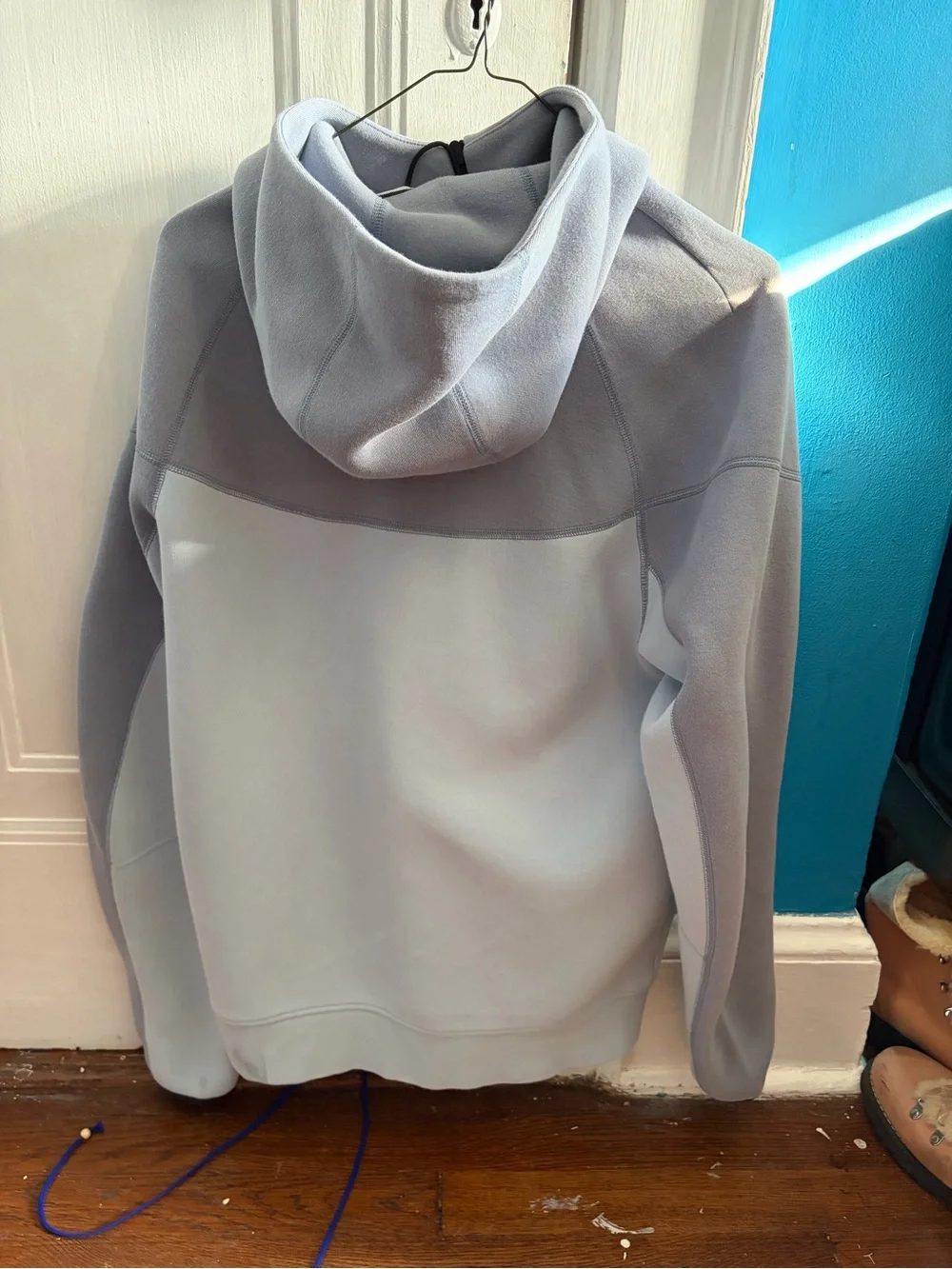 Nike Men's Two-Tone Light Gray and Pale Blue Zip-Up Sweater